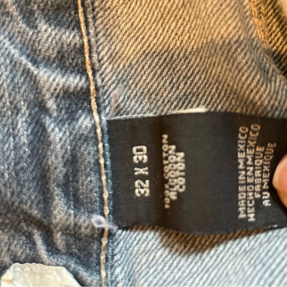 Mens size 32 DKNY bootleg jeans - Picture 2 of 4